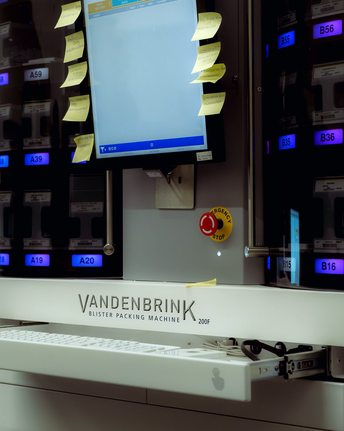 VBM 200F Vandenbrink blister packing machine